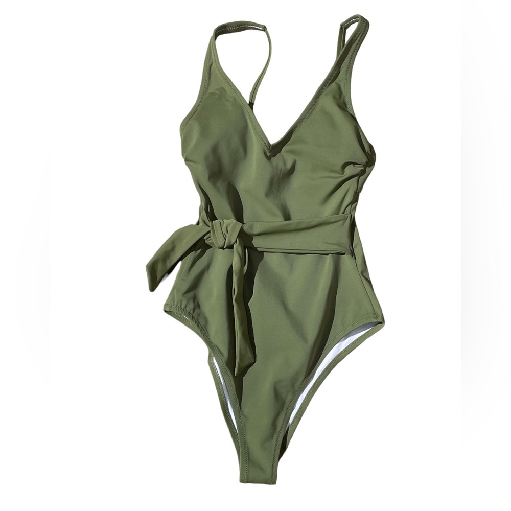 Shade & Shore Women’s One Piece Swimsuit, lowest coverage, XS